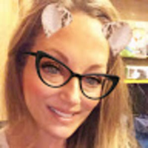 Meet your Posher, Karin